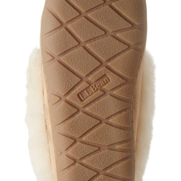 SOLD LL Bean Wicked Good Genuine Shearling Moccasin Slipper - Picture 2 of 6